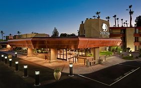 Doubletree By Hilton Phoenix- Tempe